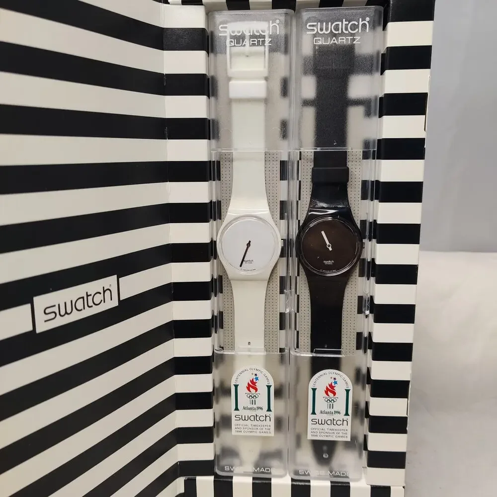 Swatch Vintage UNOPENED UNWORN Pair Black White GZS10 1995 Mint Condition